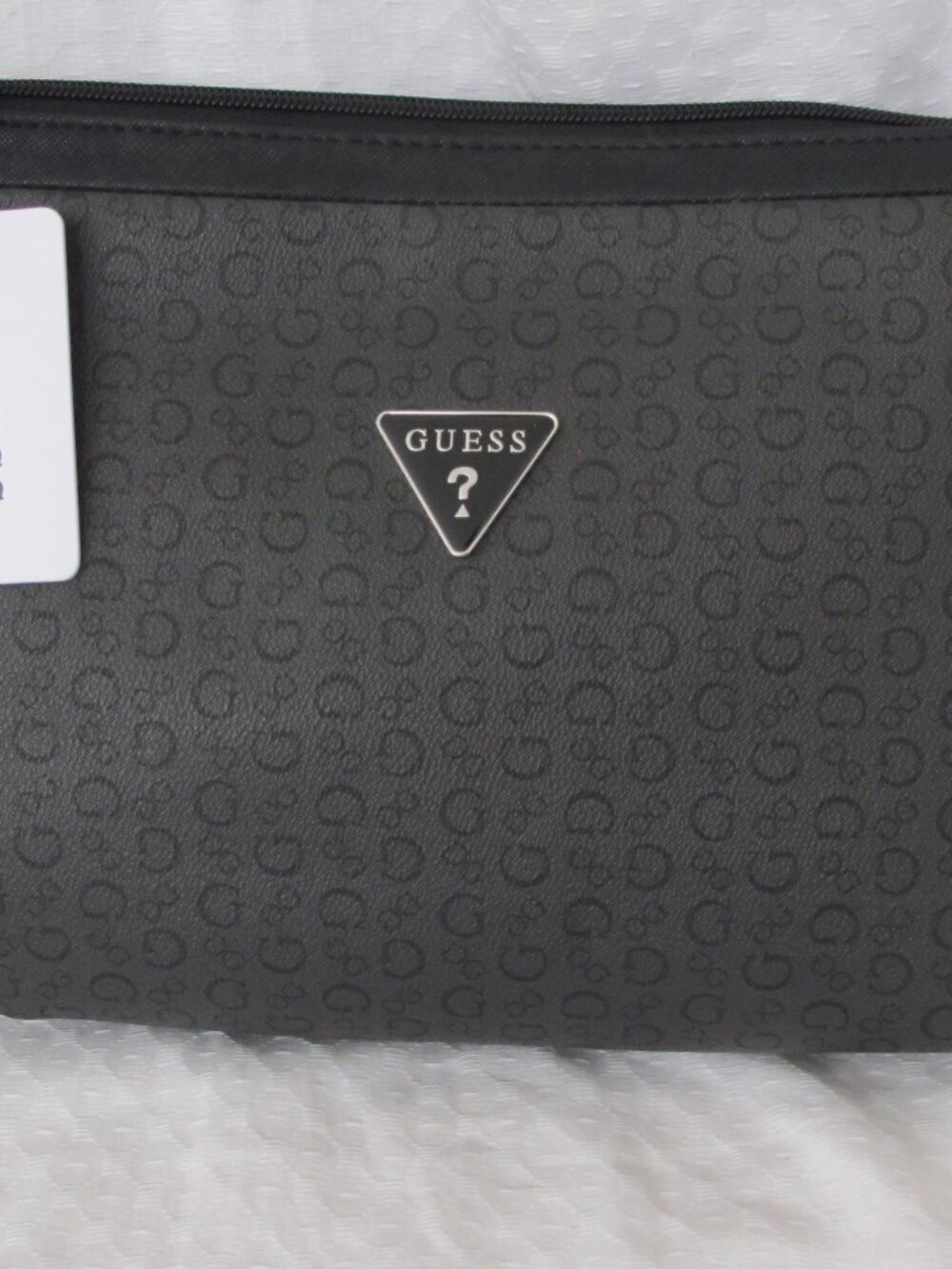 NWT - Guess Zip Cosmetic Style Bag